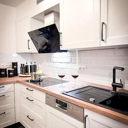 Schoenes Modernes Einfamilienhaus Fuer 1 Bis 6 Personen Rimpar Extérieur photo